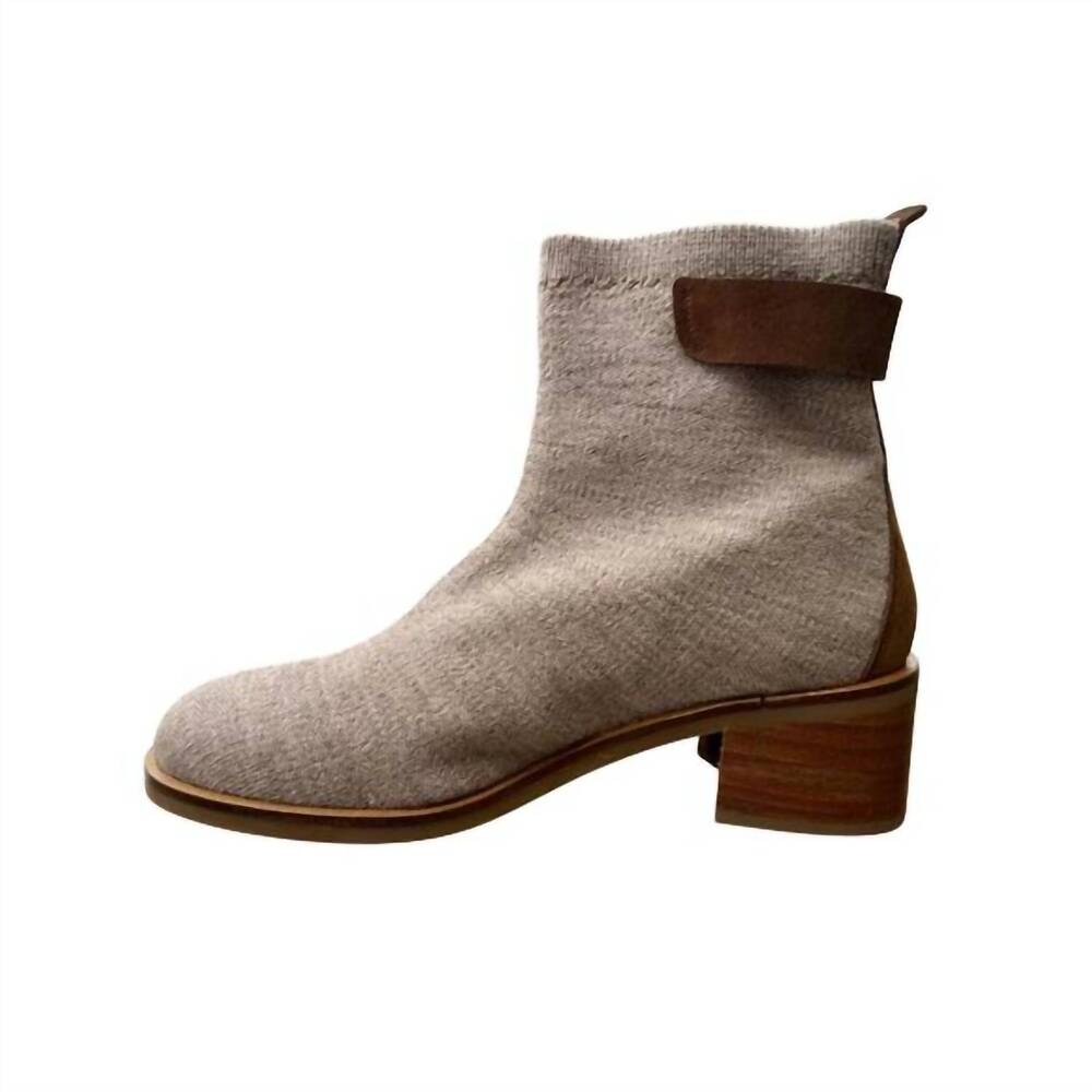 NEW SOFTWAVES women's blake sweater boots in sahara/taupe